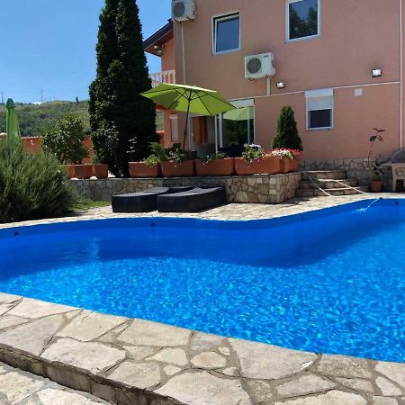 Private Riverside Villa Silvia Μόσταρ Εξωτερικό φωτογραφία
