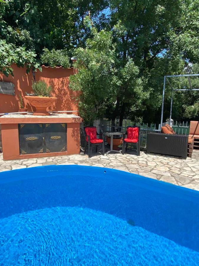 Private Riverside Villa Silvia Μόσταρ Εξωτερικό φωτογραφία