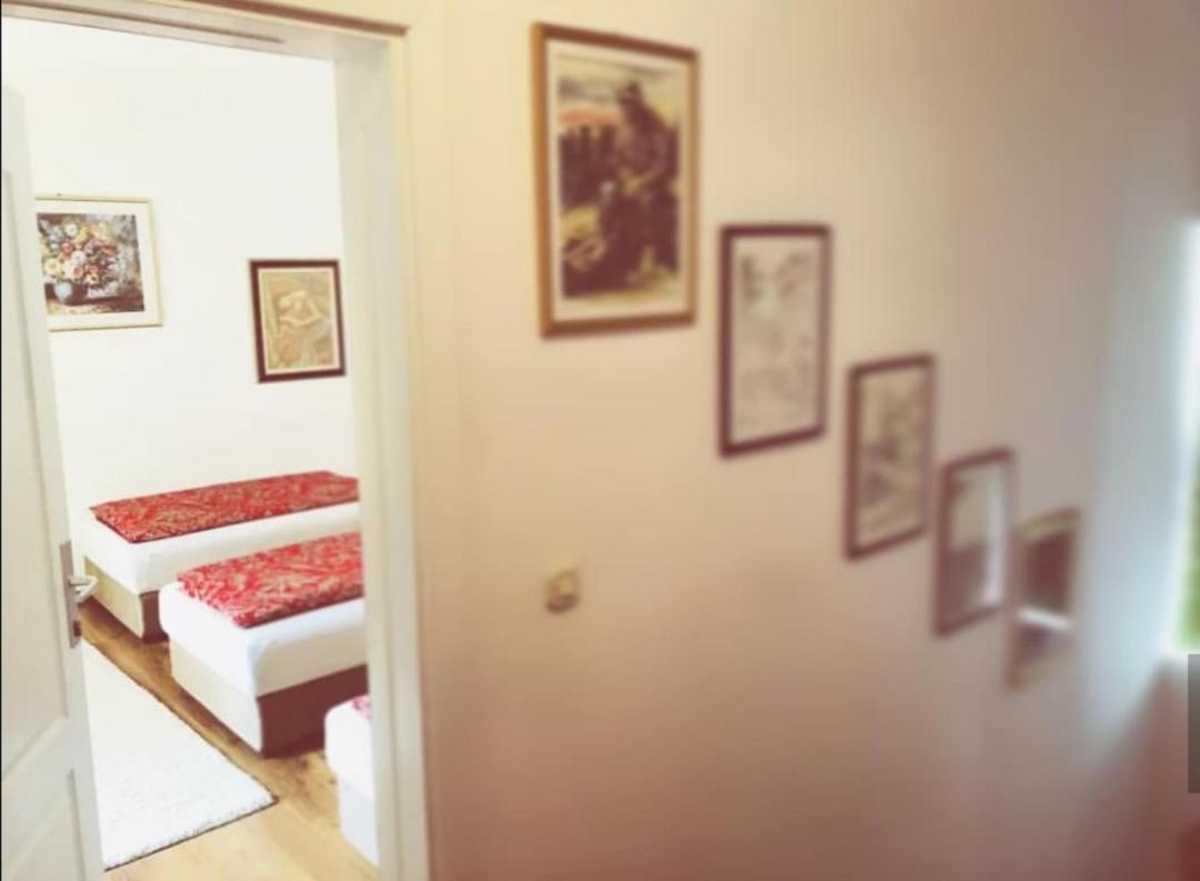 Private Riverside Villa Silvia Μόσταρ Εξωτερικό φωτογραφία
